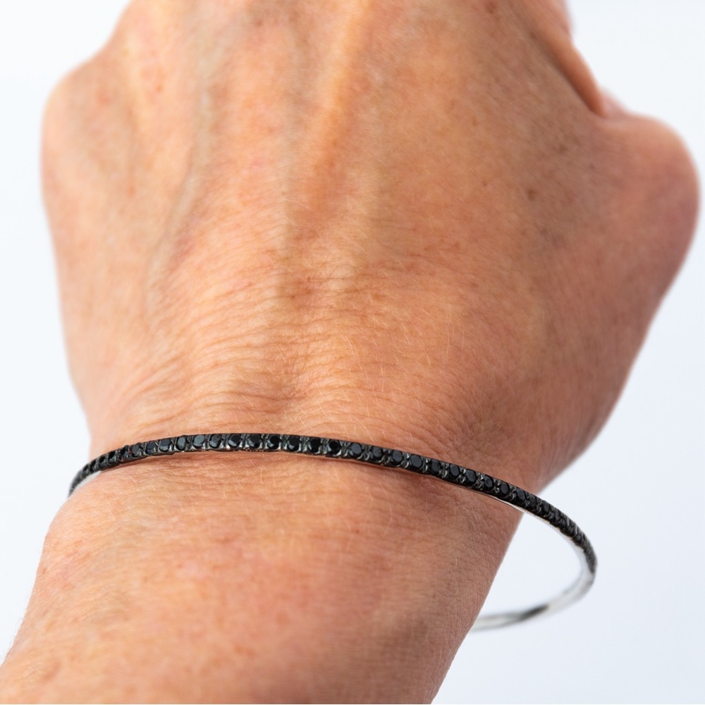 Black spinel gemstones 3.50 CTW bangle bracelet rhodium over sterling silver